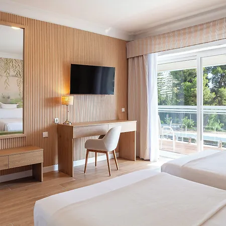 Jerez Aq35 Hotell 4*