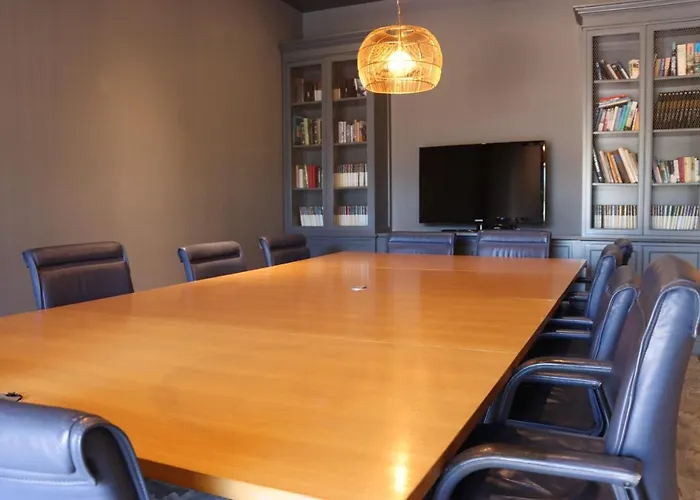 فندق جيريز آند سبا فندق جيريز