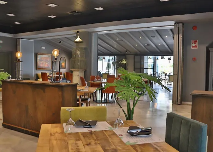 Hotel Jerez & Spa Hotel 4*