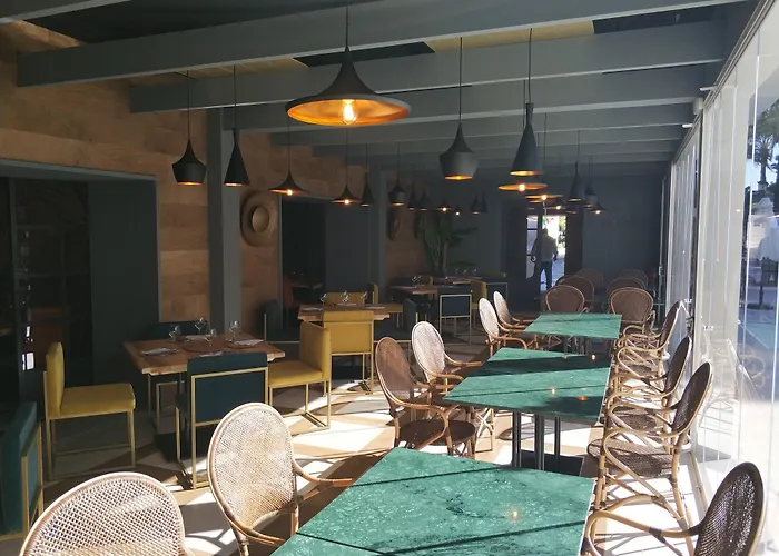 فندق جيريز آند سبا