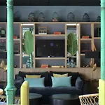 Hotel Jerez Aq35